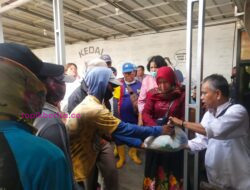 PWI Sumsel Peduli Bagikan 100 Paket Sembako
