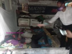 Warga Temukan Mayat Membusuk di Samping PN Prabumulih