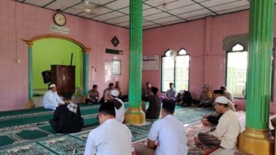 Jumat curhat di Masjid Al-Iklas, Ini Keluh Kesah Warga