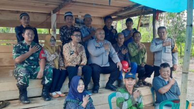 Lewat Program Jumat Curhat, Kapolres Prabumulih Dengarkan Curhatan Warga Talang Bernai