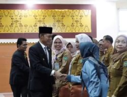 Elman, ST PJ Walikota Prabumulih Hadiri Rapat Paripurna Ke-II Masa Persidangan Ke-I