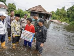 Rumah Diterjang Banjir, PJ Bupati Muba Berikan Bantuan Rumah Gratis