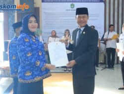 H. Elman, ST, MM Melantik dan Melakukan Penyerahan SK Pegawai PPPK