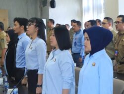 Pj Wali Kota Prabumulih Berikan Penghargaan Kepada 19 Pegawai kejari Prabumulih