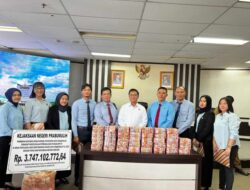 Pulihkan Uang Negara 3,7 M, Kejari Terima Penghargaan Dari Pemkot Prabumulih