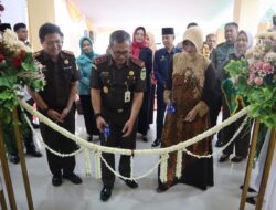 Kejati Sumsel Resmikan Mess Pegawai dan Mushola Kejari Prabumulih