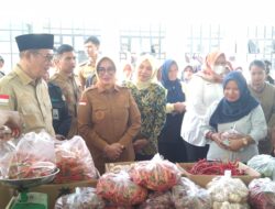 Gerakan Pangan Murah, Kejari PALI Gelar Pasar Murah Serentak