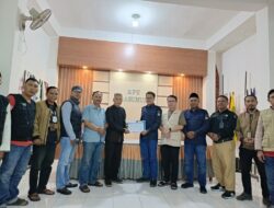 HM Hamdani – Cokro Aminoto Pasangan Independen Serahkan Berkas ke KPU