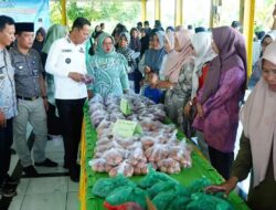 PJ Wako Elman ST Kembali Hadiri Gerakan Pangan Murah di Tanjung Rambang