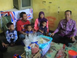 Bersama Dinkes, PJ Wako Elman ST Berikan Bantuan Kepada Balita Stunting