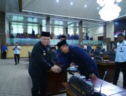 Pj Bupati Muba Dengarkan Pemandangan Umum Fraksi-fraksi DPRD Terhadap Raperda