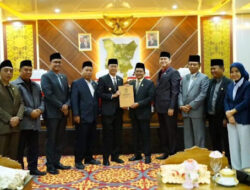 Pemkot Prabumulih bersama DPRD Sepakat Mengesahkan Raperda APBD Perubahan 2024 Menjadi Perda