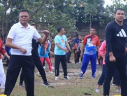 Arlan Franky Senam Bersama di Lapangan Bola Talang Jimar