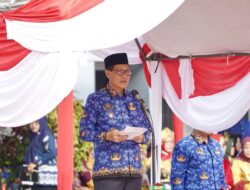 H Edison Pimpin Upacara Peringatan Hari Pendidikan Nasional