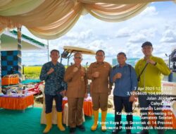 Kadispertan Prabumulih Hadiri Panen Raya Serentak Bersama Presiden