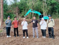 Alfian SP Kadispertan Prabumulih Hadiri Launching Program Penggarapan Lahan