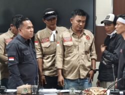Deni Victoria : Masa FKPP di Depan DPRD Prabumulih Berjalan Damai