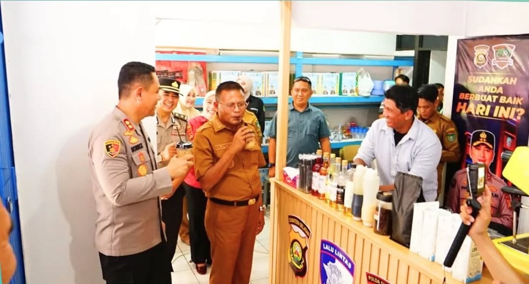 Wali Kota Prabumulih Arlan meresmikan Kedai Mitra Presisi Polres Prabumulih di Sidogede