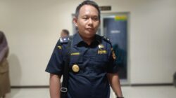 Bea Cukai Palembang dan Pemkot Prabumulih bahas strategi pemberantasan rokok ilegal di kantor wali kota Prabumulih