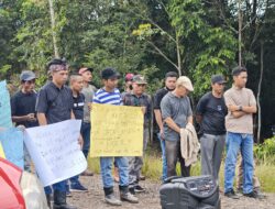 Sepakat Berdialog, LSM MPP dan Warga Gunung Raja Buka Blokade Jalan