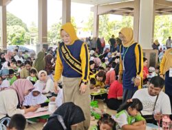 Hj Linda Afriana Arlan Buka Lomba Mewarnai TK se-Prabumulih