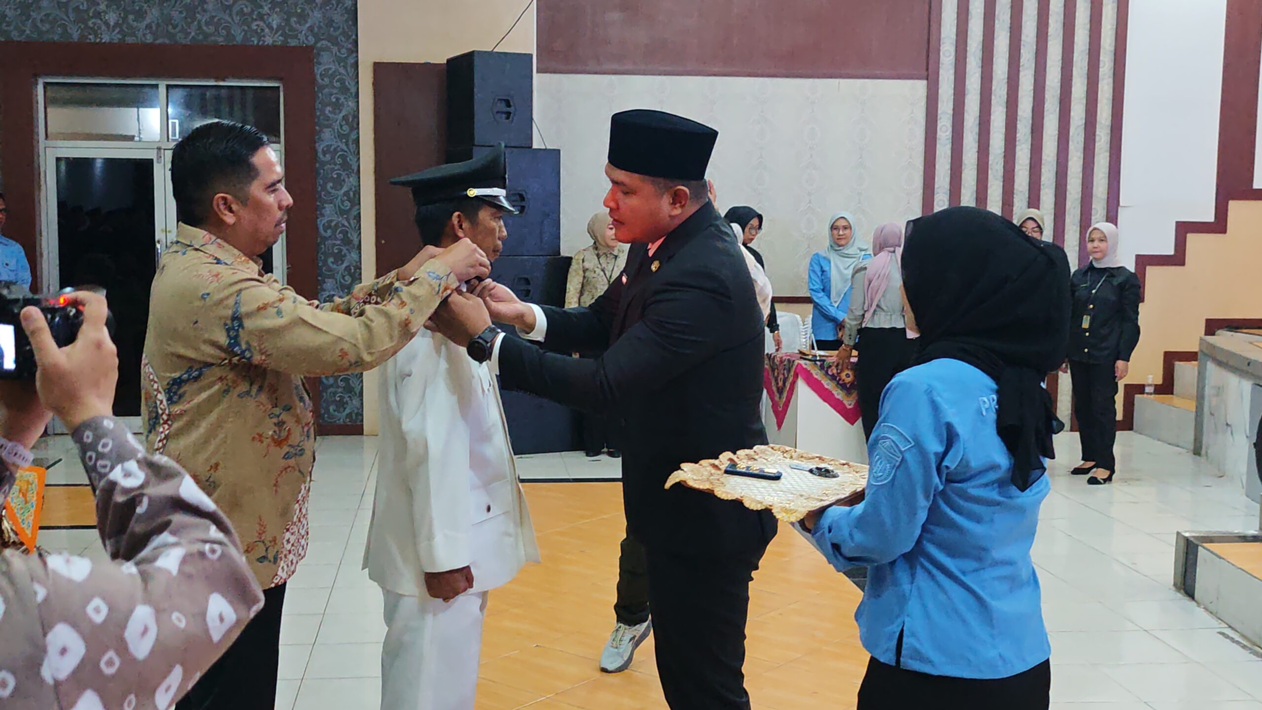 Franky Nasril saat melantik pejabat di lingkungan Pemkot Prabumulih