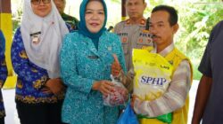 Gerakan Pangan Murah Prabumulih di Cambai oleh TP PKK Hj Linda Apriana Arlan
