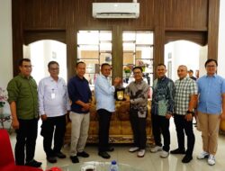 Cak Arlan Terima Kunjungan Direktur Utama Pertamina Gas di Rumah Dinas