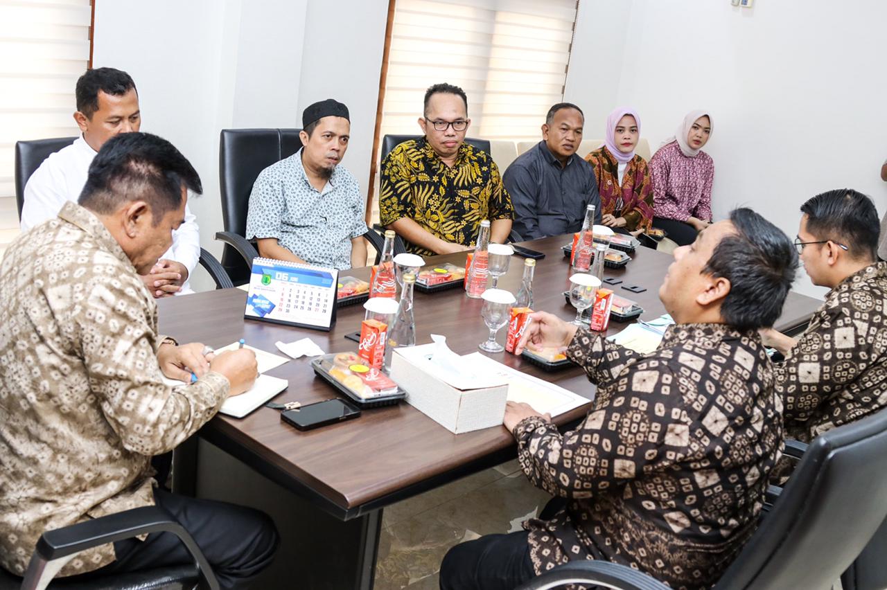 Heryandi Sinulingga mengumumkan lowongan kerja dokter perusahaan di PT Salim Ivomas Pratama Tbk untuk penempatan Bayung Lencir