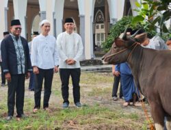 Usai Salat Iduladha, H Arlan Antar Langsung Sapi Kurban Bantuan Presiden Prabowo untuk Warga Tanjung Rambang