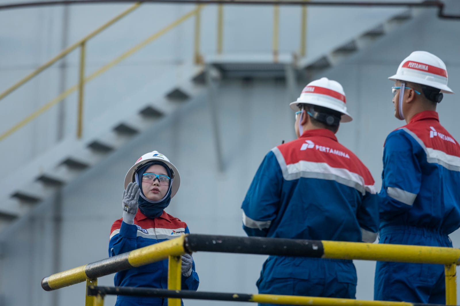 Tim pekerja Pertamina EP Limau Field saat pengembangan sumur minyak LM-03