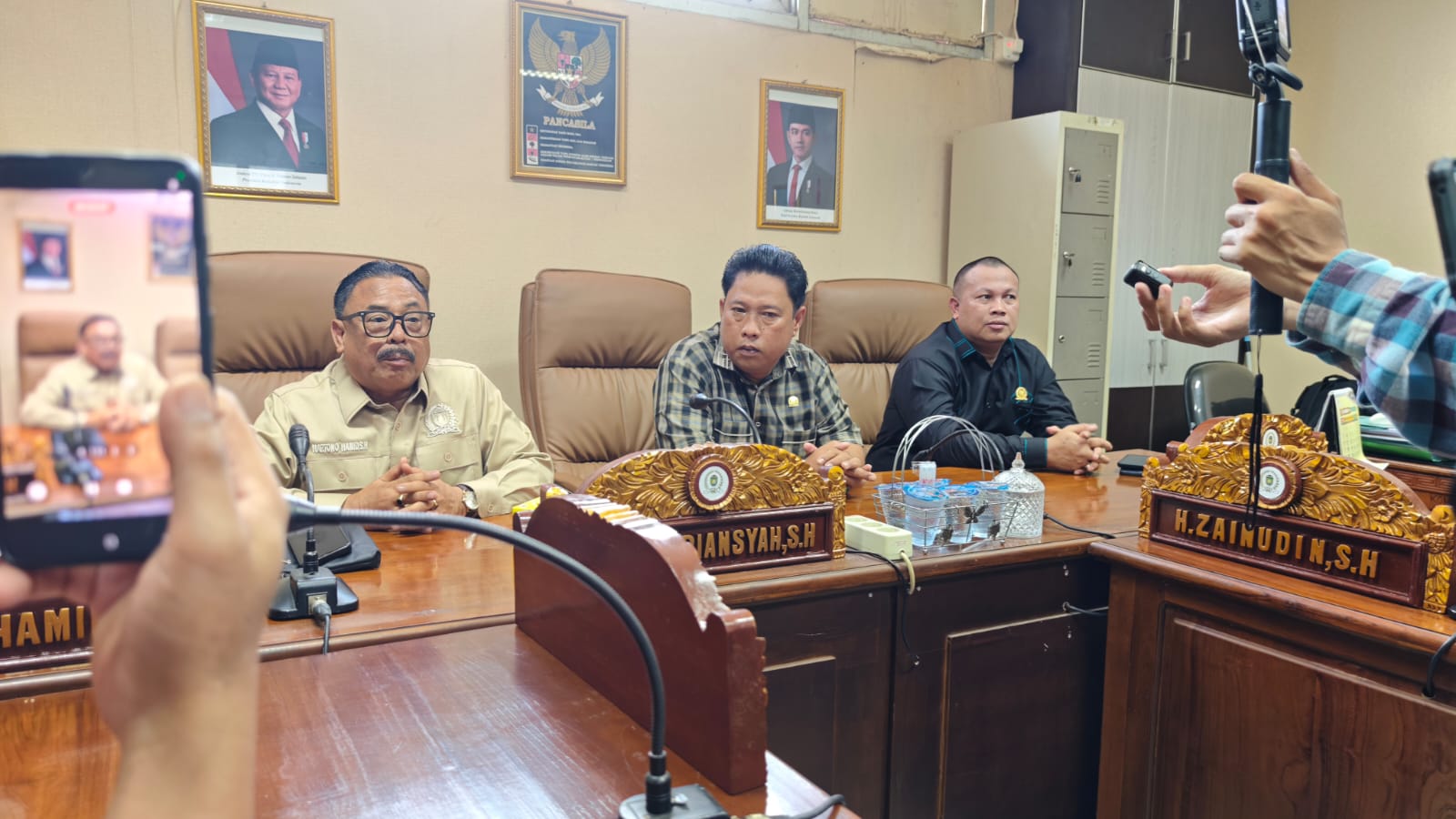 Komisi II DPRD Kota Prabumulih memimpin audiensi antara PT Petro Prabu dan mitra SPPG Majasari di Ruang Komisi II DPRD