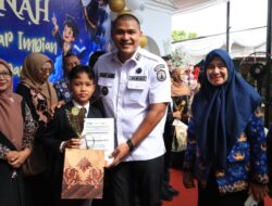 Franky Nasril Hadiri Haflah Akhirussanah SDIT Malik Prabumulih