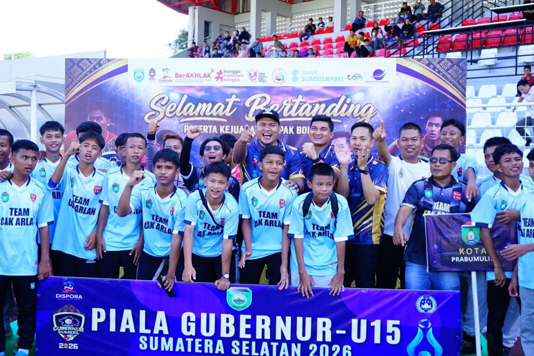Wakil Wali Kota Prabumulih Franky Nasril menghadiri pembukaan Piala Gubernur U-15 Sumatera Selatan 2026 di Stadion Bumi Sriwijaya Palembang.