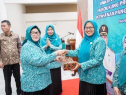 TP PKK Muba Tutup Pelatihan Pemasaran Produk UP2K Menuju Era Digital