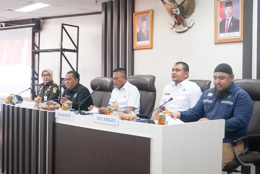 Wali Kota Prabumulih H. Arlan membuka Sosialisasi Survei Seismik 3D Wilayah Kerja Amanah di Ruang Rapat Pemerintah Kota Prabumulih.