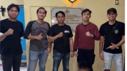 Petugas Polsek Prabumulih Barat mengamankan tersangka DPO Curat VA dalam Operasi Sikat 1 Musi 2026 di Prabumulih.